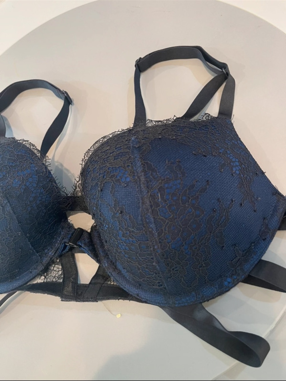 Victoria's Secret Push Up Bra 34D Front closure navy black lace - Picture 2 of 10